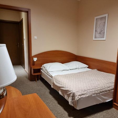 Hotel Jola Września 外观 照片